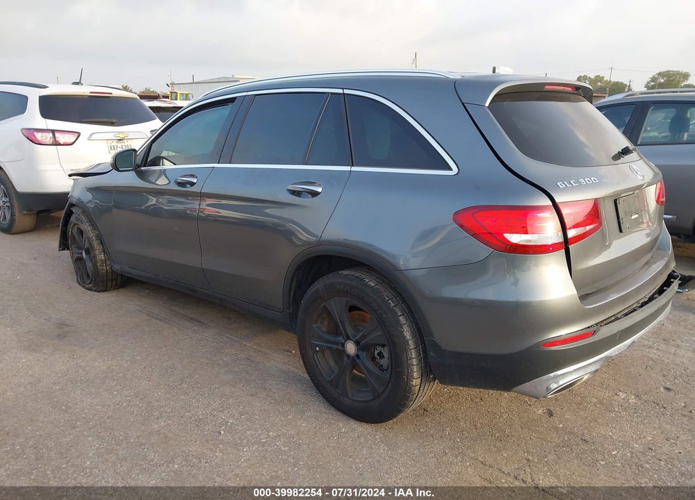 2016 MERCEDES-BENZ GLC 300 VIN: WDC0G4JB3GF015743