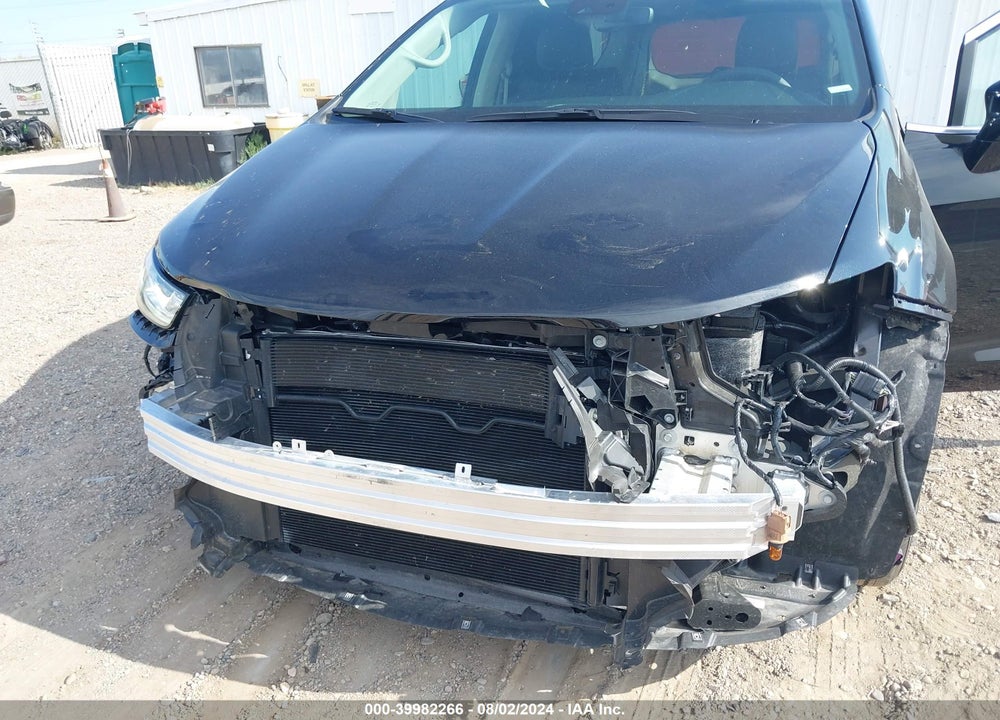 2024 CHRYSLER PACIFICA TOURING L VIN: 2C4RC1BG3RR143686