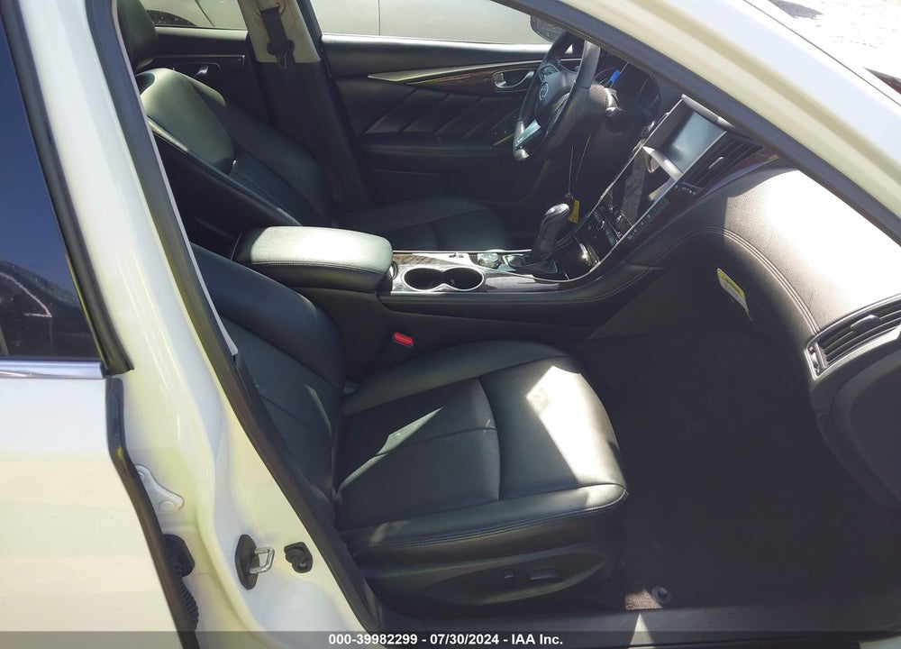 2018 INFINITI Q50 3.0T LUXE VIN: JN1EV7AP2JM357141