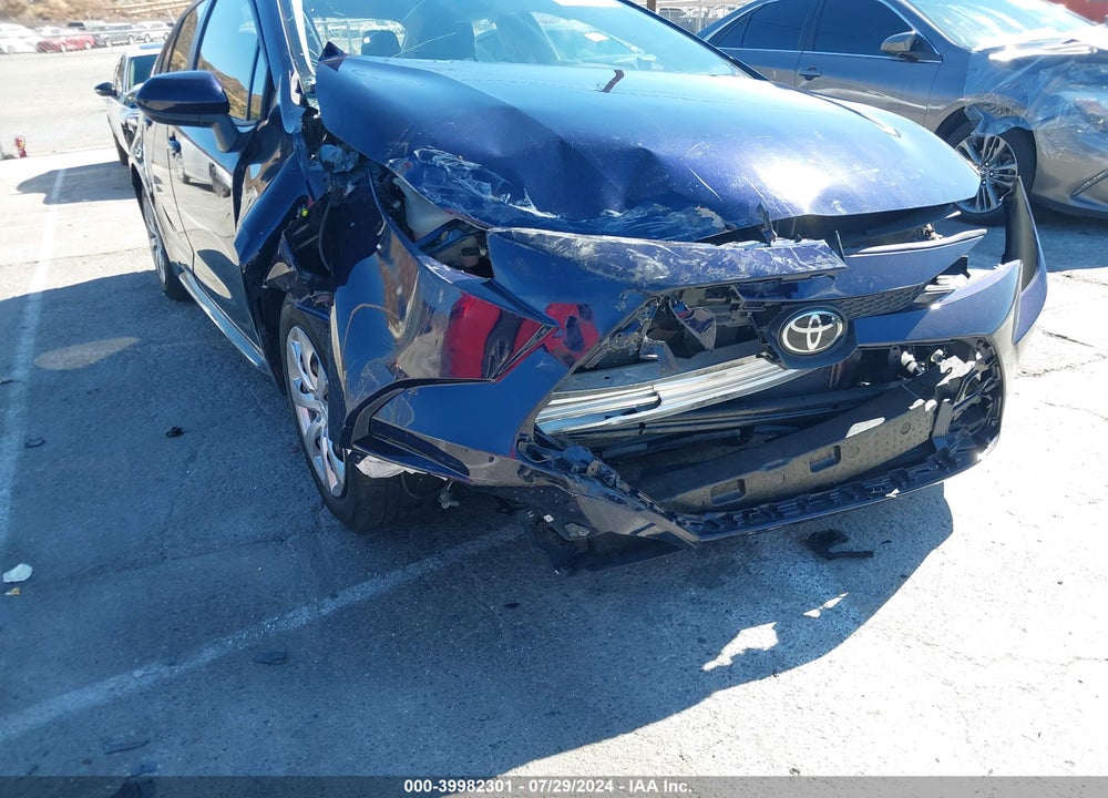 2021 TOYOTA COROLLA LE VIN: JTDEPMAE1MJ151058