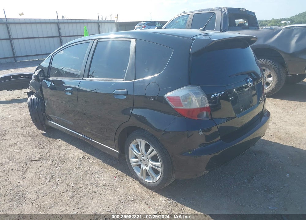 2010 HONDA FIT SPORT VIN: JHMGE8H49AC038797