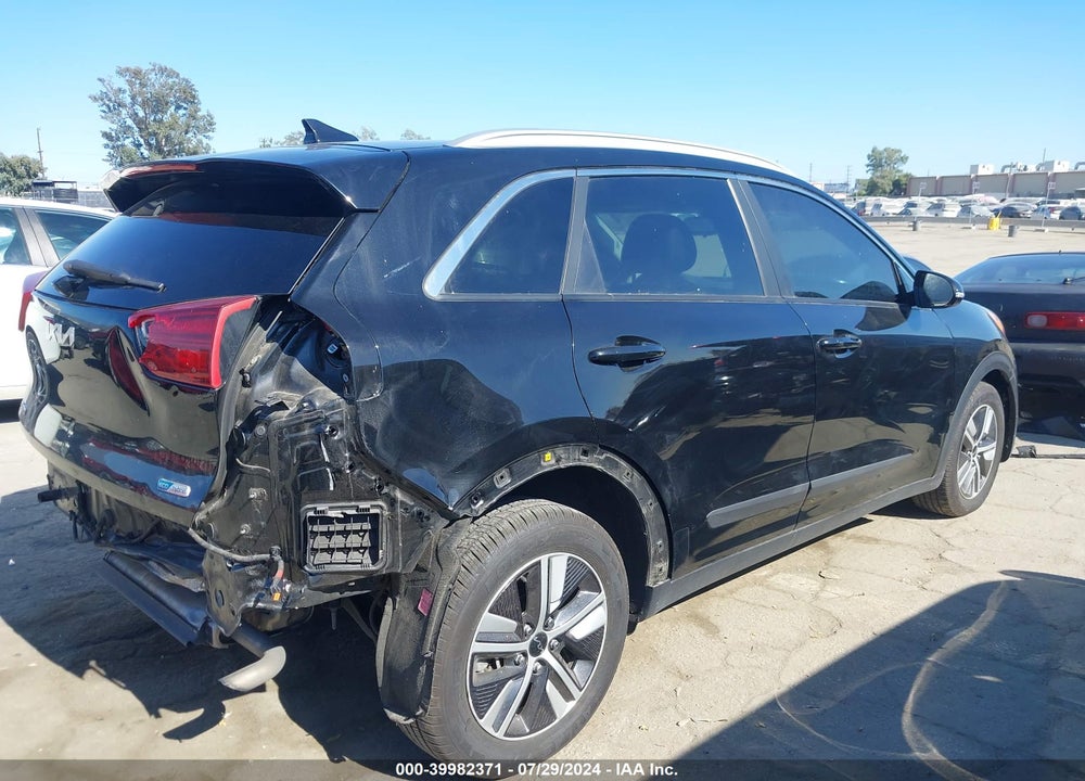 2022 KIA NIRO EX PREMIUM VIN: KNDCE3LC9N5493838