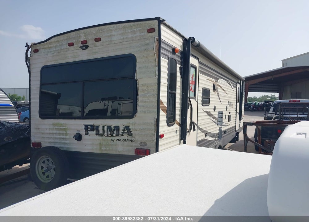 2017 FOREST RIVER PUMA 27RLSS VIN: 4X4TPUC22HP063286