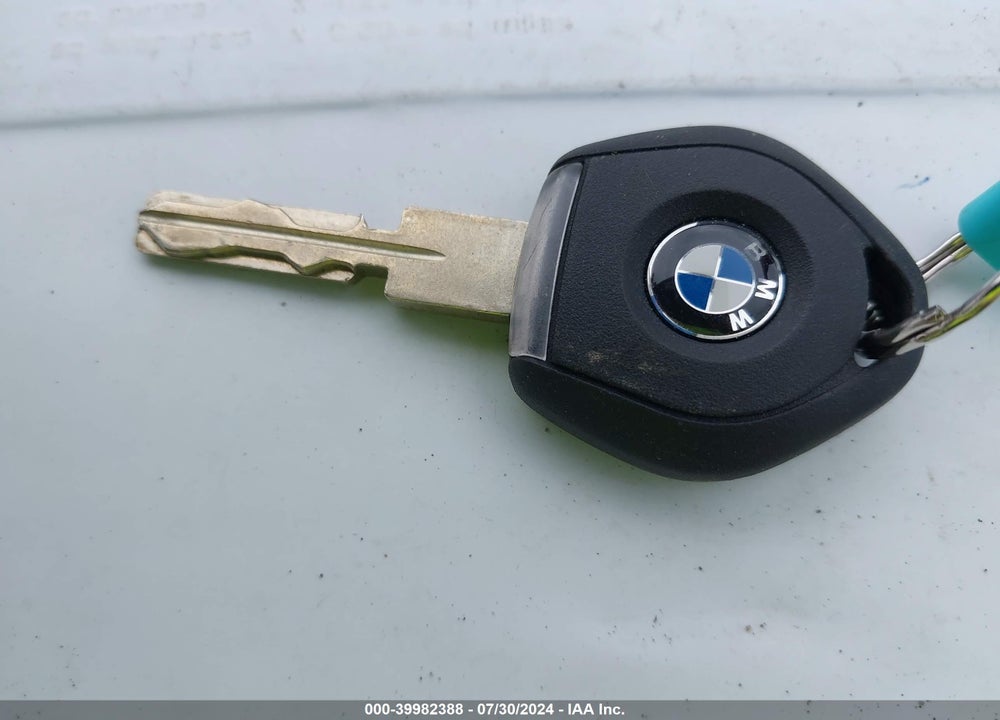 1996 BMW 328 IC AUTOMATIC VIN: WBABK8325TET90063