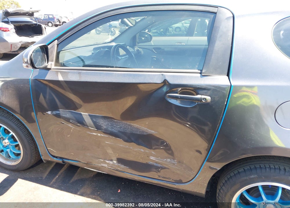 2014 SCION IQ 10 SERIES VIN: JTNJJXB01EJ027633