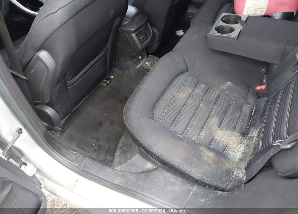 2016 FORD FUSION SE VIN: 3FA6P0H73GR128966