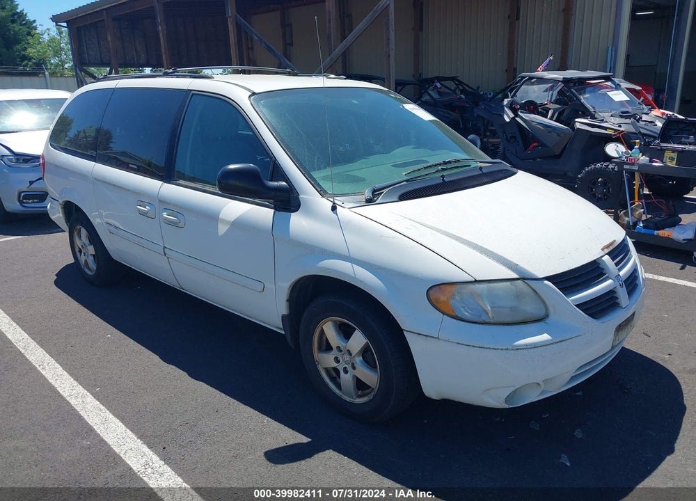 2005 DODGE GRAND CARAVAN SXT VIN: 2D8GP44L45R207706