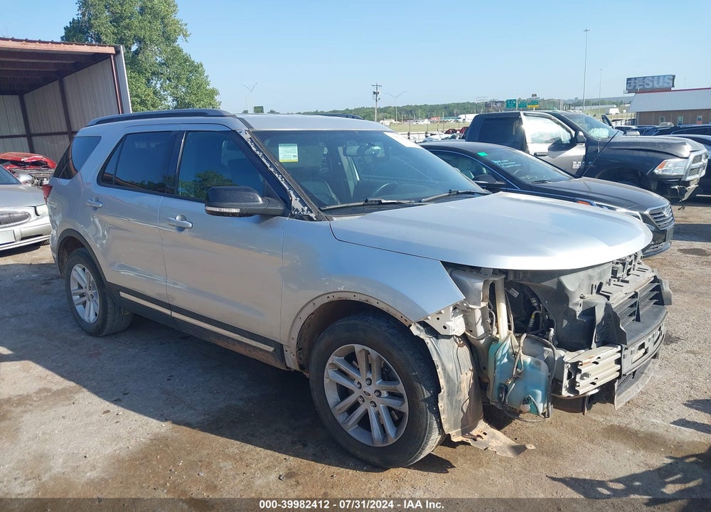 2017 FORD EXPLORER XLT VIN: 1FM5K7D83HGD38631