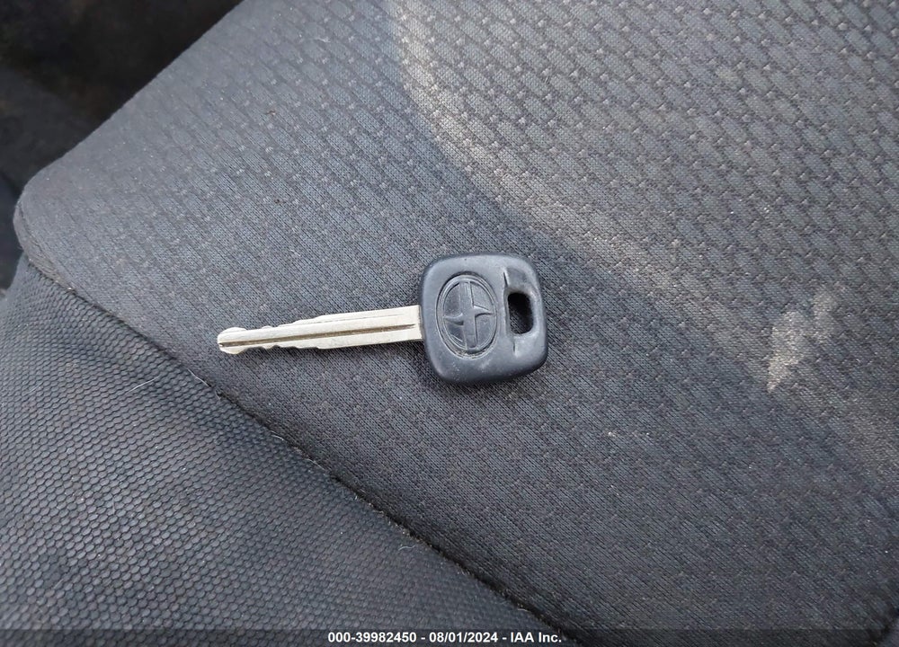 2006 SCION XB VIN: JTLKT324364103937