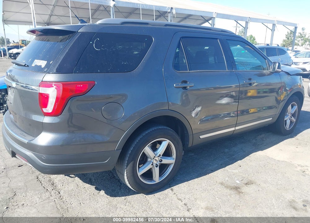 2018 EXPLORER FORD  XLT VIN: 1FM5K7D88JGA35902