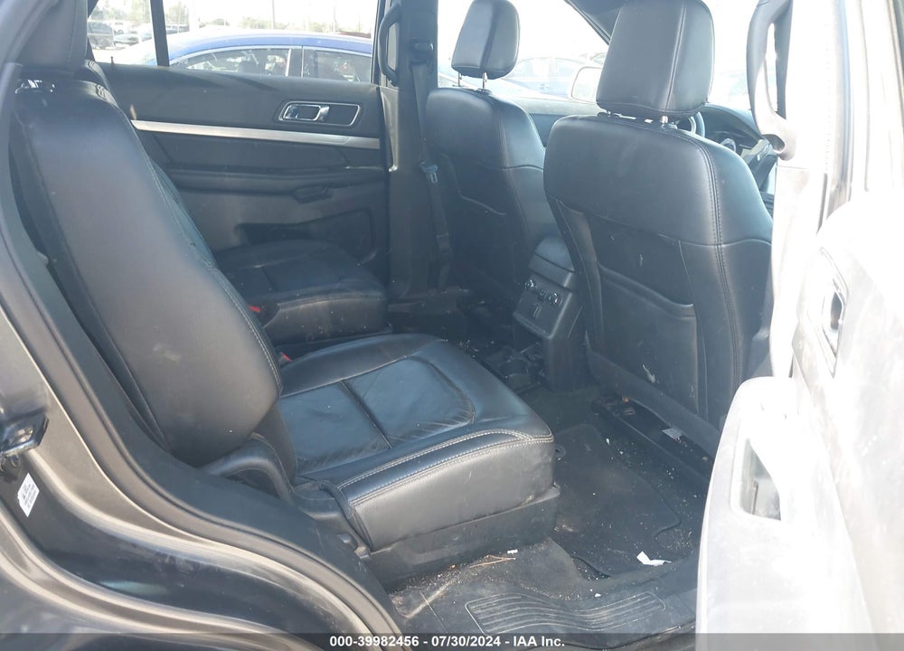 2018 EXPLORER FORD  XLT VIN: 1FM5K7D88JGA35902