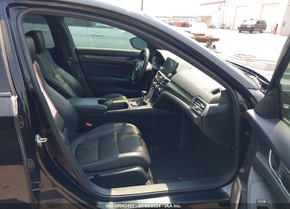 2018 HONDA ACCORD SPORT 2.0T VIN: 1HGCV2E37JA022202