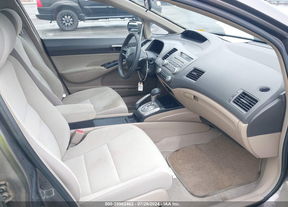 2009 HONDA CIVIC LX VIN: 1HGFA16509L025672