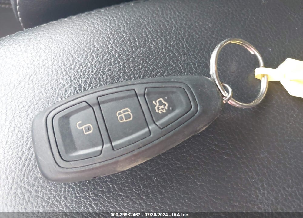 2012 FORD FOCUS TITANIUM VIN: 1FAHP3N2XCL477103