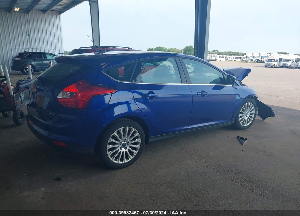 2012 FORD FOCUS TITANIUM VIN: 1FAHP3N2XCL477103