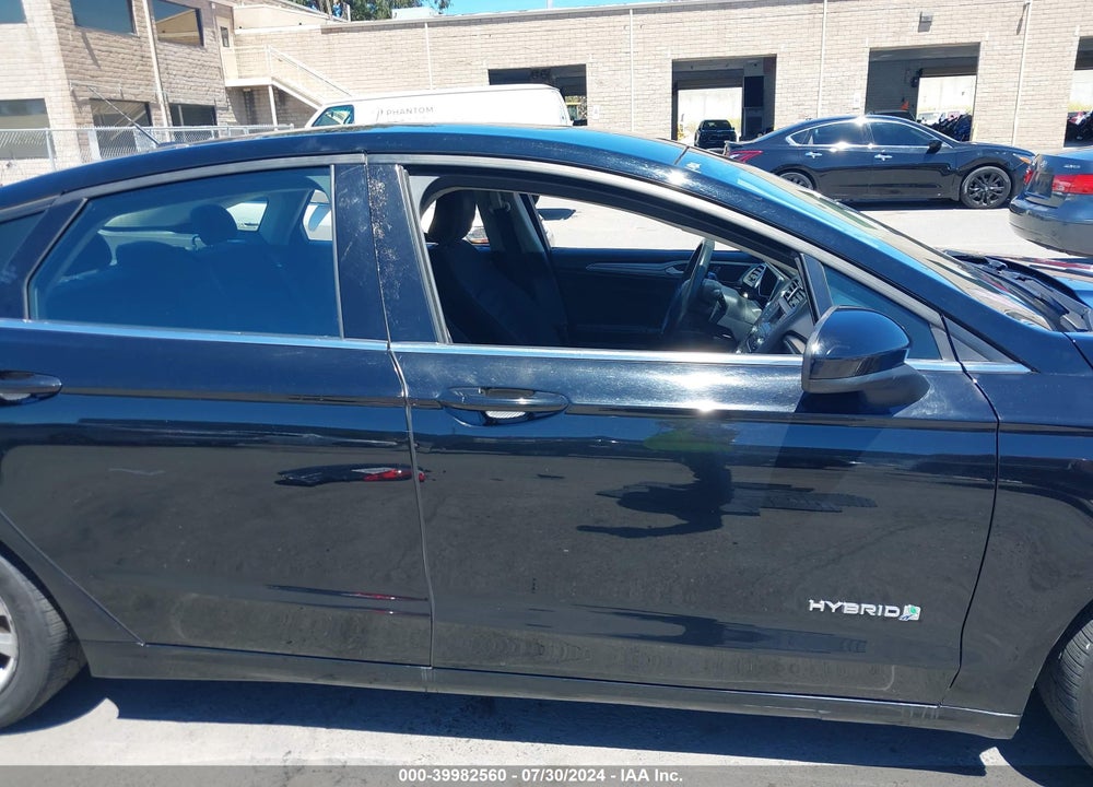 2017 FORD FUSION HYBRID SE VIN: 3FA6P0LU9HR233820