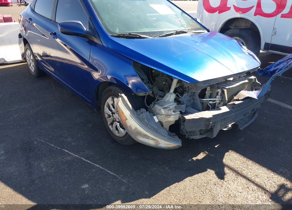 2015 HYUNDAI ACCENT VIN: KMHCT4AE6FU918113