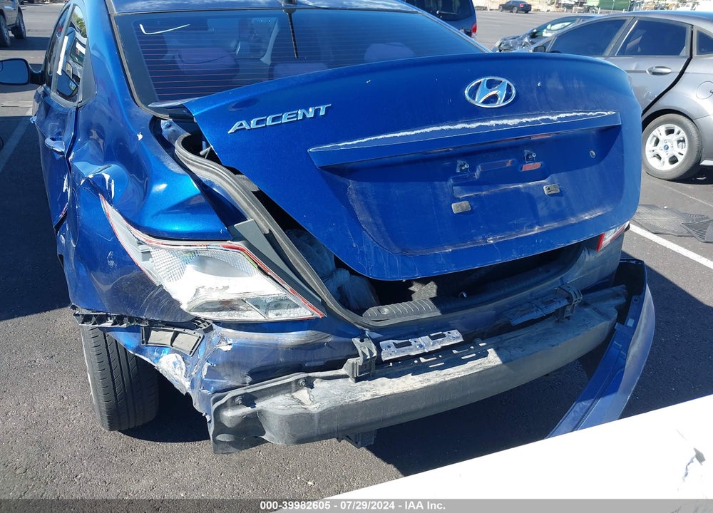 2015 HYUNDAI ACCENT VIN: KMHCT4AE6FU918113