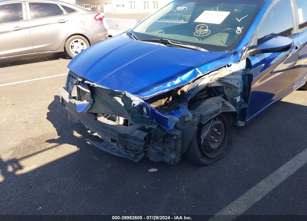 2015 HYUNDAI ACCENT VIN: KMHCT4AE6FU918113