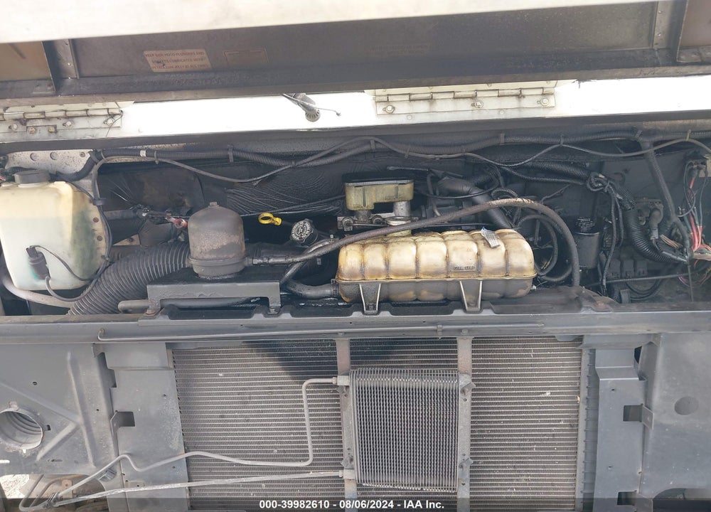 1997 GMC FC VIN: 1GDHP32Y1V3500818