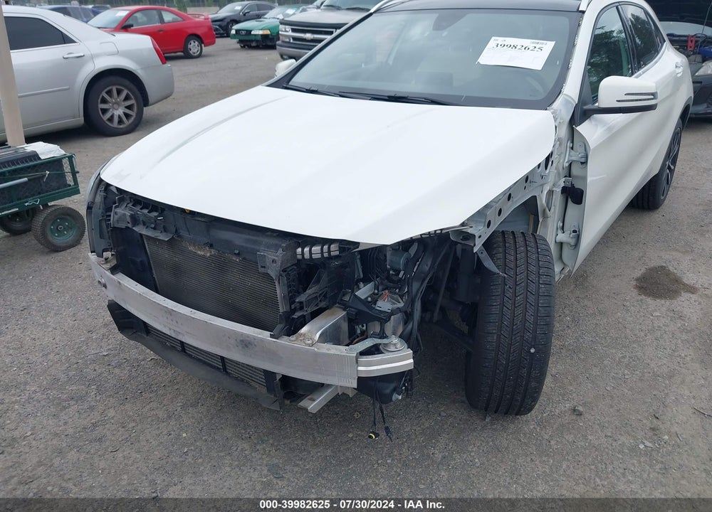 2017 MERCEDES-BENZ GLA 250 4MATIC VIN: WDCTG4GB8HJ285697