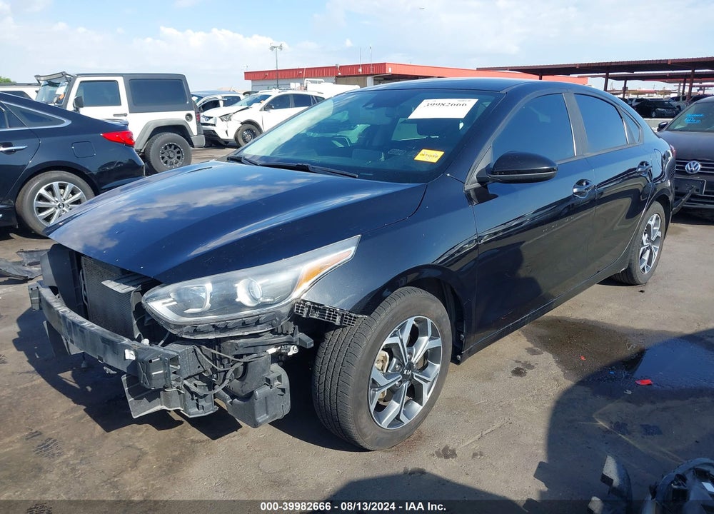 2019 KIA FORTE LXS VIN: 3KPF24AD7KE029650