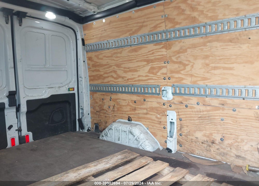 2018 FORD TRANSIT-250 VIN: 1FTYR1CM9JKB45850