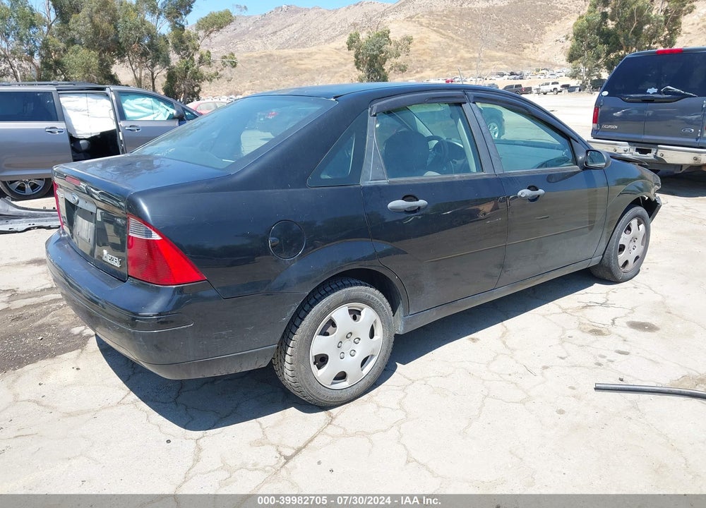 2007 FORD FOCUS S/SE/SES VIN: 1FAFP34N57W170297