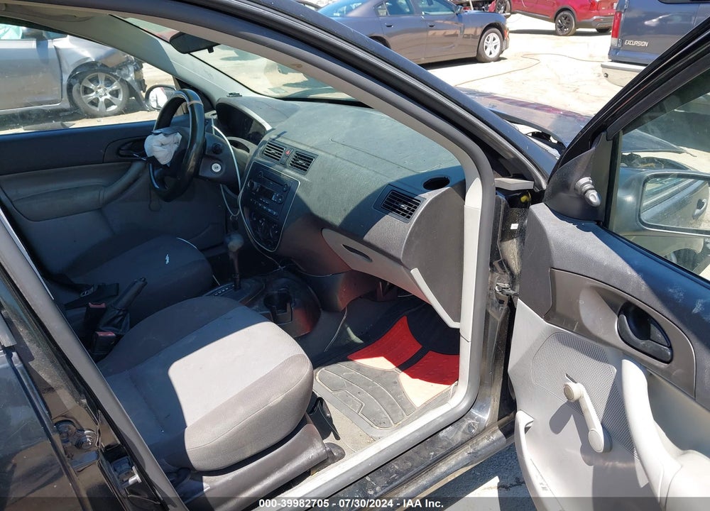 2007 FORD FOCUS S/SE/SES VIN: 1FAFP34N57W170297
