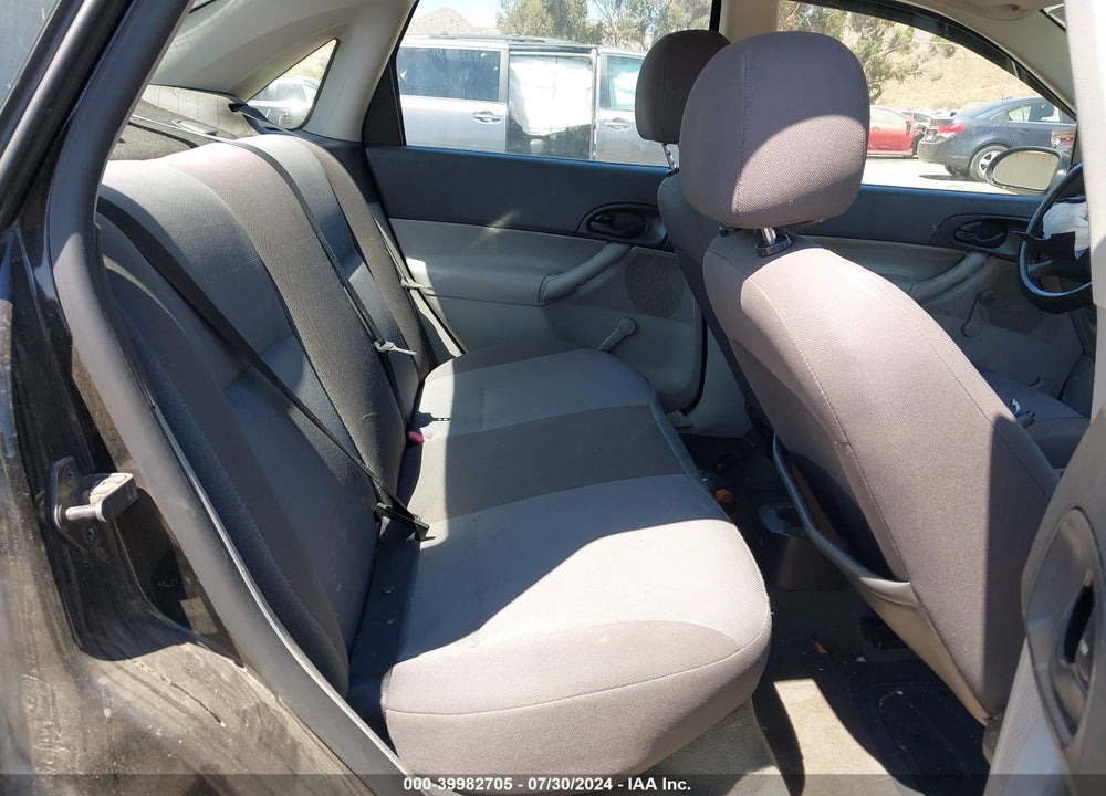 2007 FORD FOCUS S/SE/SES VIN: 1FAFP34N57W170297
