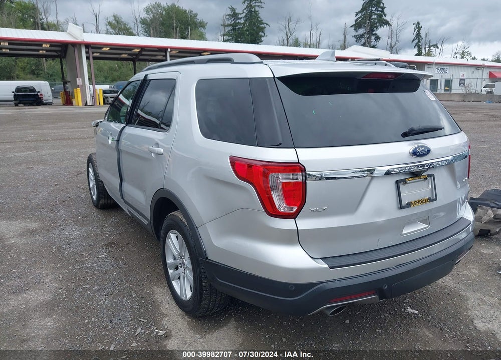 2018 FORD EXPLORER XLT VIN: 1FM5K8D89JGA78960