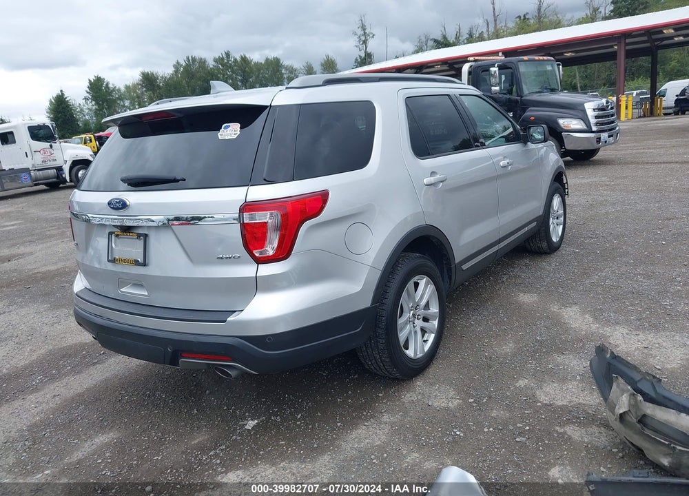 2018 FORD EXPLORER XLT VIN: 1FM5K8D89JGA78960