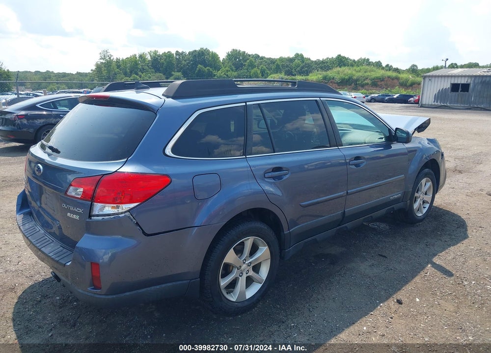 2014 SUBARU OUTBACK 2.5I LIMITED VIN: 4S4BRBLC7E3310941