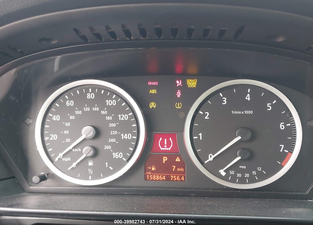 2006 BMW 525I VIN: WBANE53516CK82326