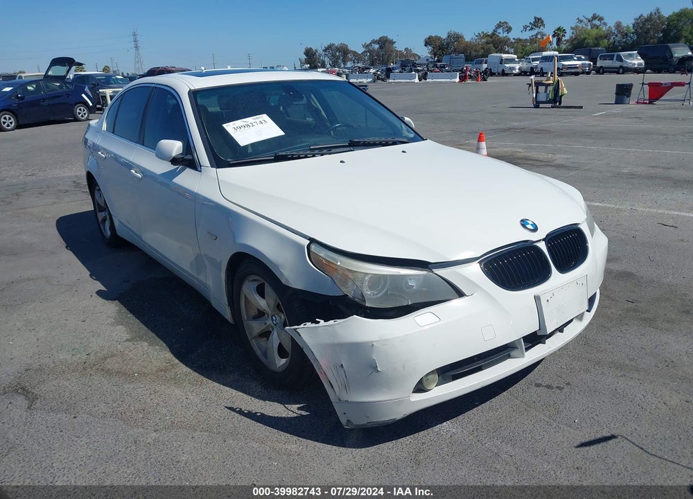 2006 BMW 525I VIN: WBANE53516CK82326