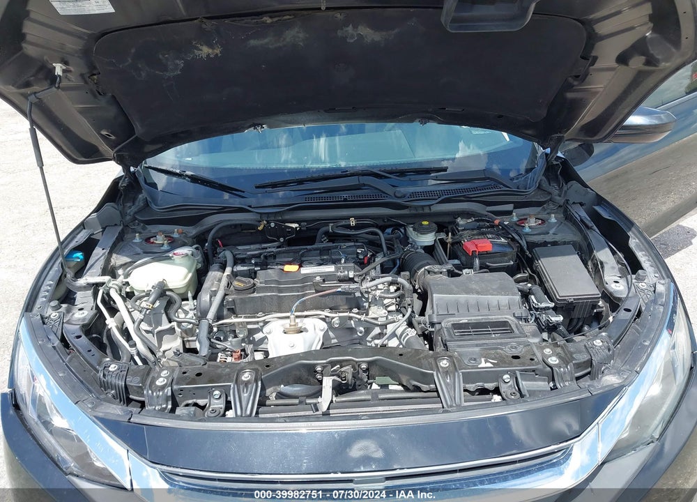 2018 HONDA CIVIC LX VIN: 2HGFC4B5XJH306204