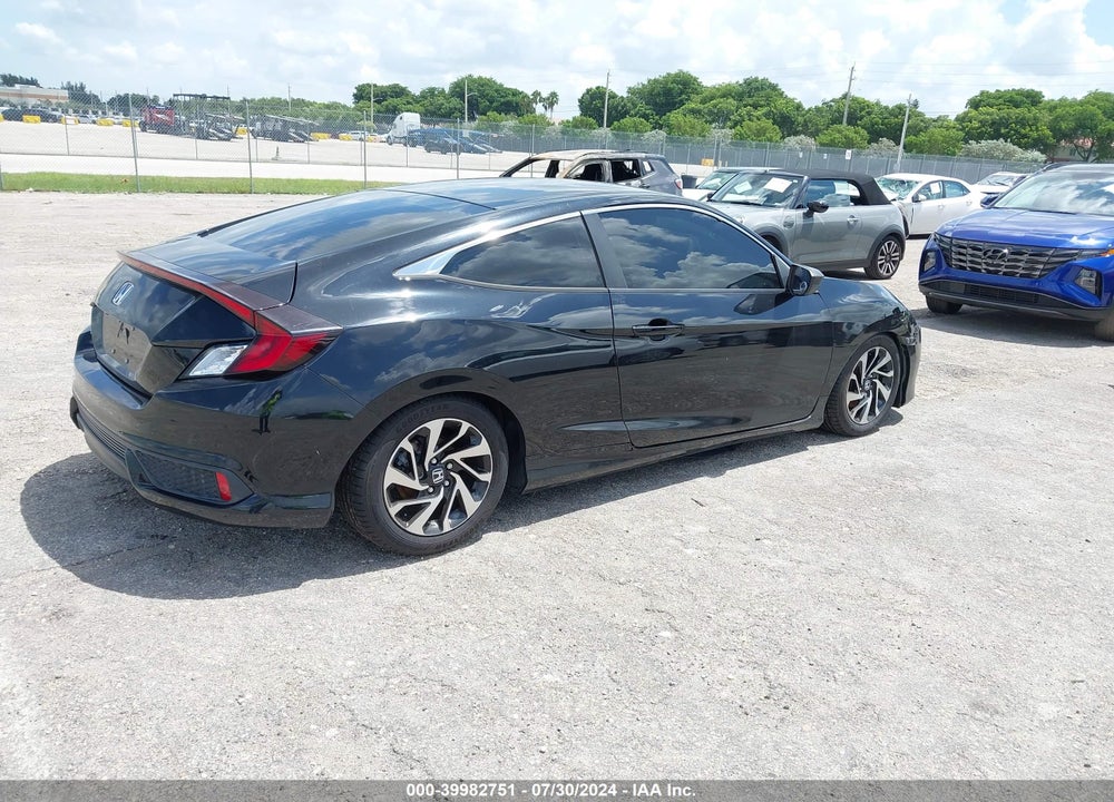 2018 HONDA CIVIC LX VIN: 2HGFC4B5XJH306204