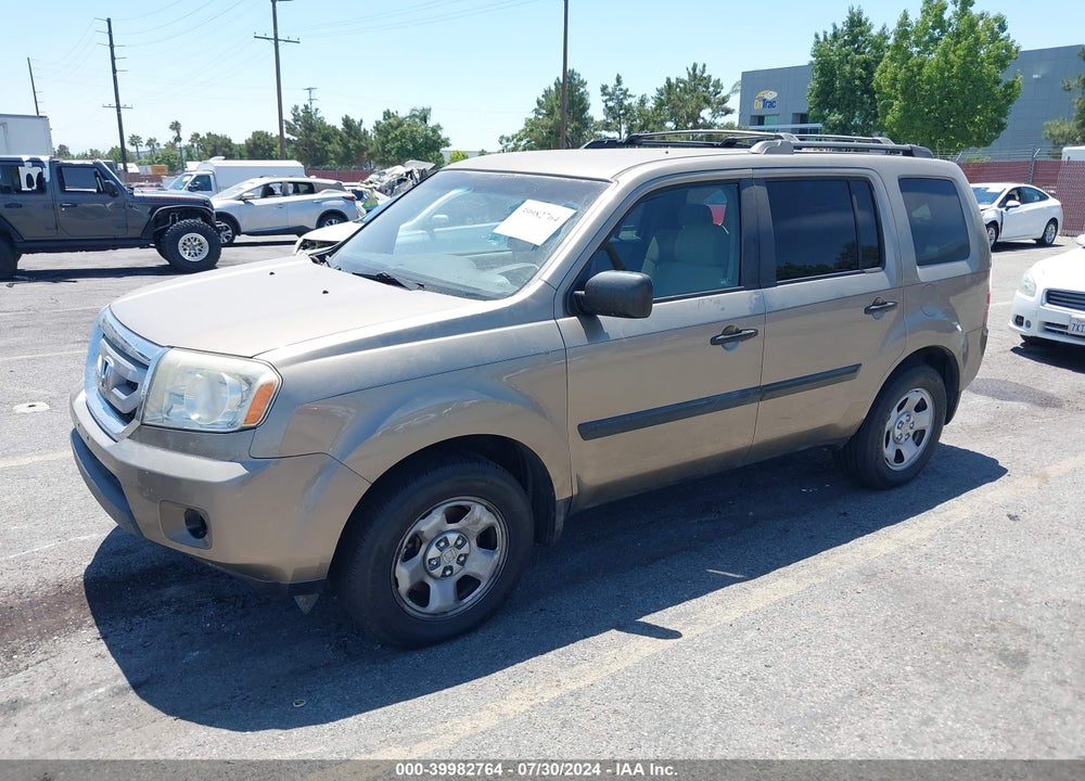 2009 HONDA PILOT LX VIN: 5FNYF48229B042442