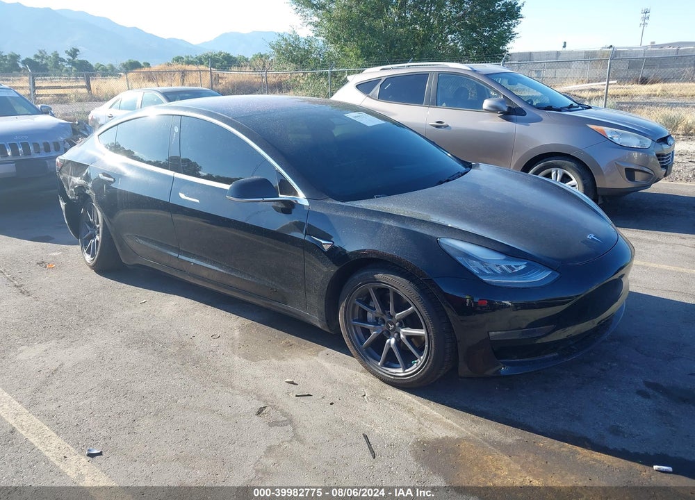 2018 TESLA MODEL 3 LONG RANGE/PERFORMANCE VIN: 5YJ3E1EBXJF103296