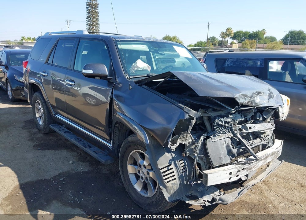 2011 TOYOTA 4RUNNER SR5 V6 VIN: JTEBU5JR2B5060676