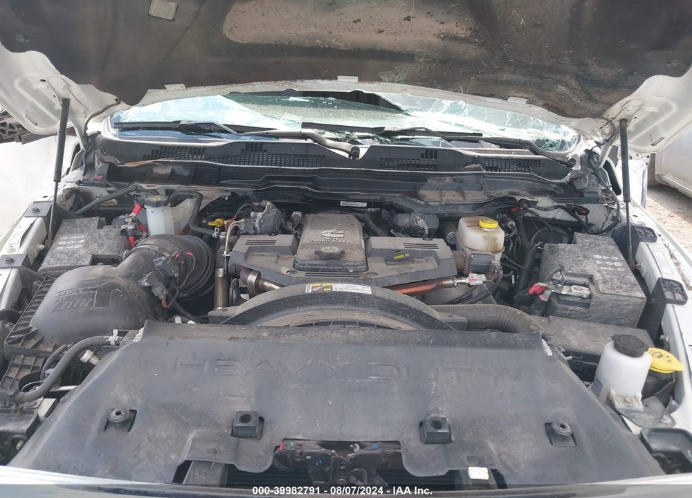 2016 RAM 2500 LAIE VIN: 3C6UR5KL6GG185065