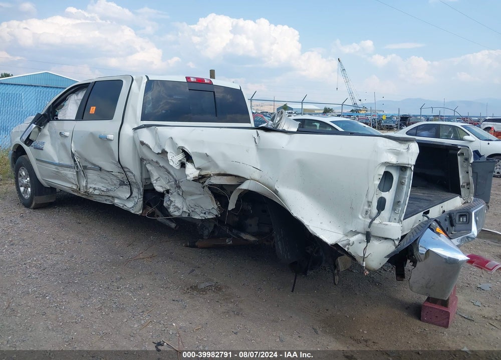 2016 RAM 2500 LAIE VIN: 3C6UR5KL6GG185065