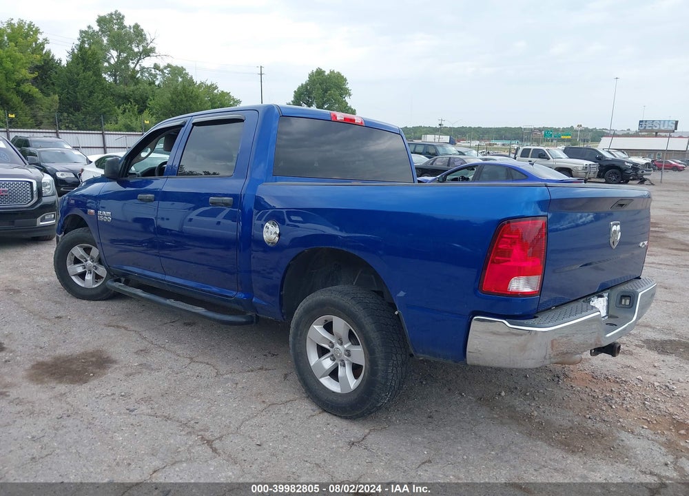 2015 RAM 1500 ST VIN: 3C6RR7KTXFG643822