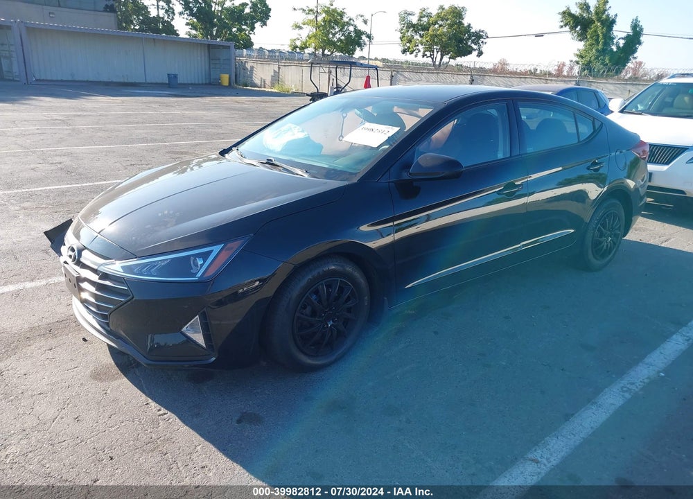 2020 HYUNDAI ELANTRA SE VIN: 5NPD74LF0LH564596