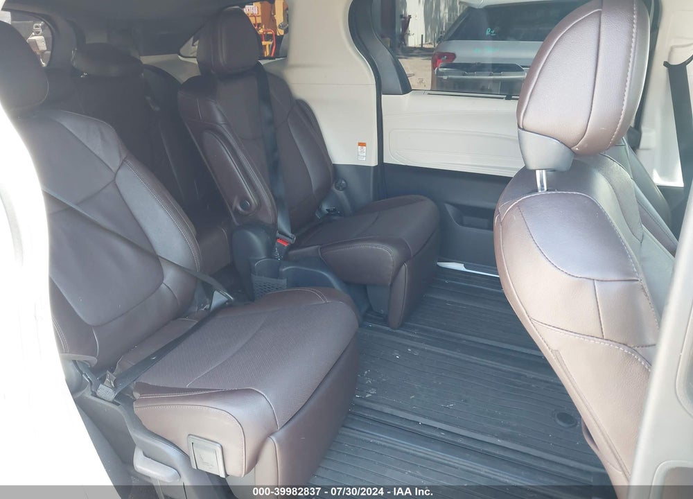 2023 TOYOTA SIENNA PLATINUM VIN: 5TDERKEC0PS147923