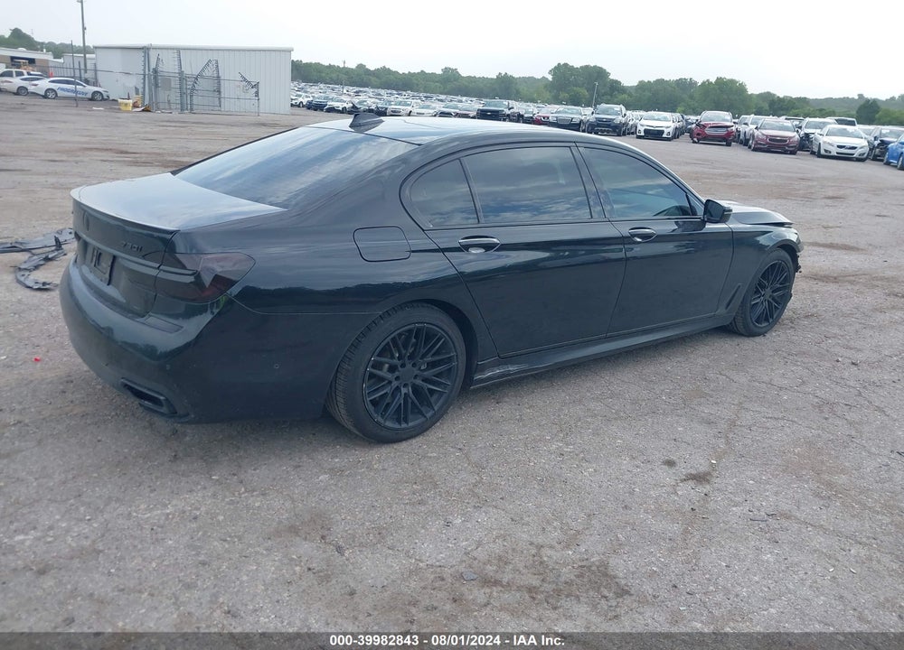 2017 BMW ALPINA B7 XDRIVE VIN: WBA7F2C5XHG422700