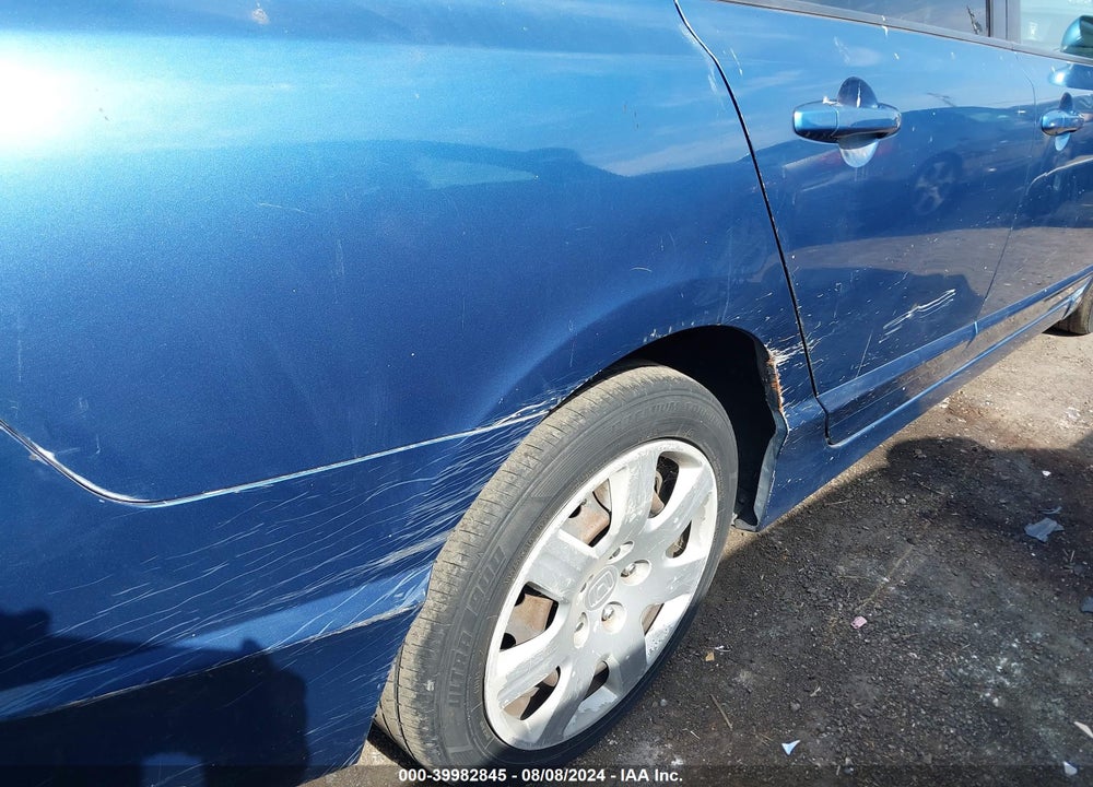 2007 HONDA CIVIC LX VIN: JHMFA16587S007307