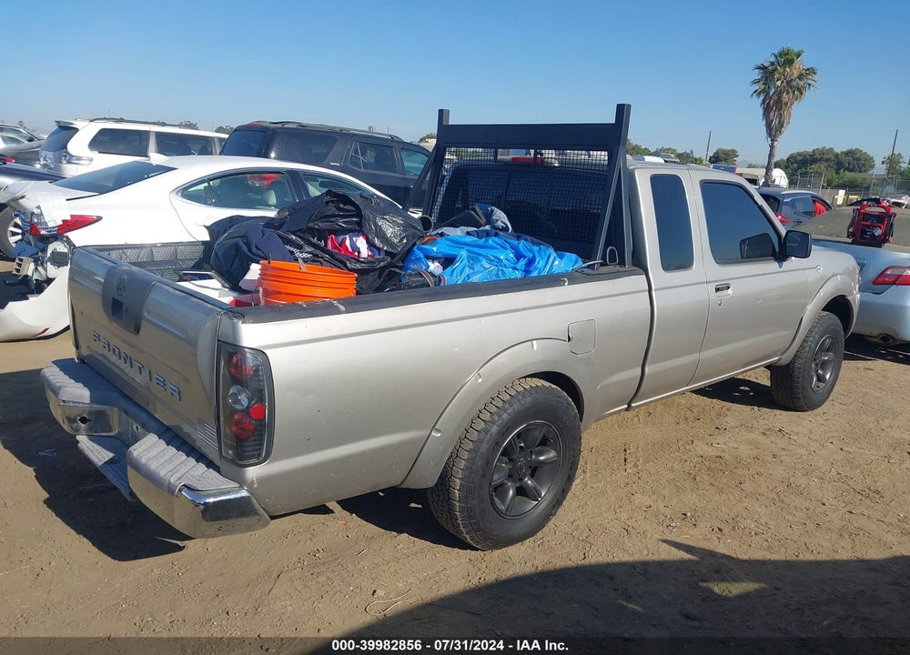 2002 NISSAN FRONTIER XE VIN: 1N6DD26S72C304872