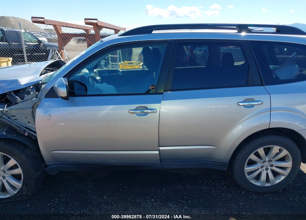 2012 SUBARU FORESTER 2.5X PREMIUM VIN: JF2SHADC3CH432536