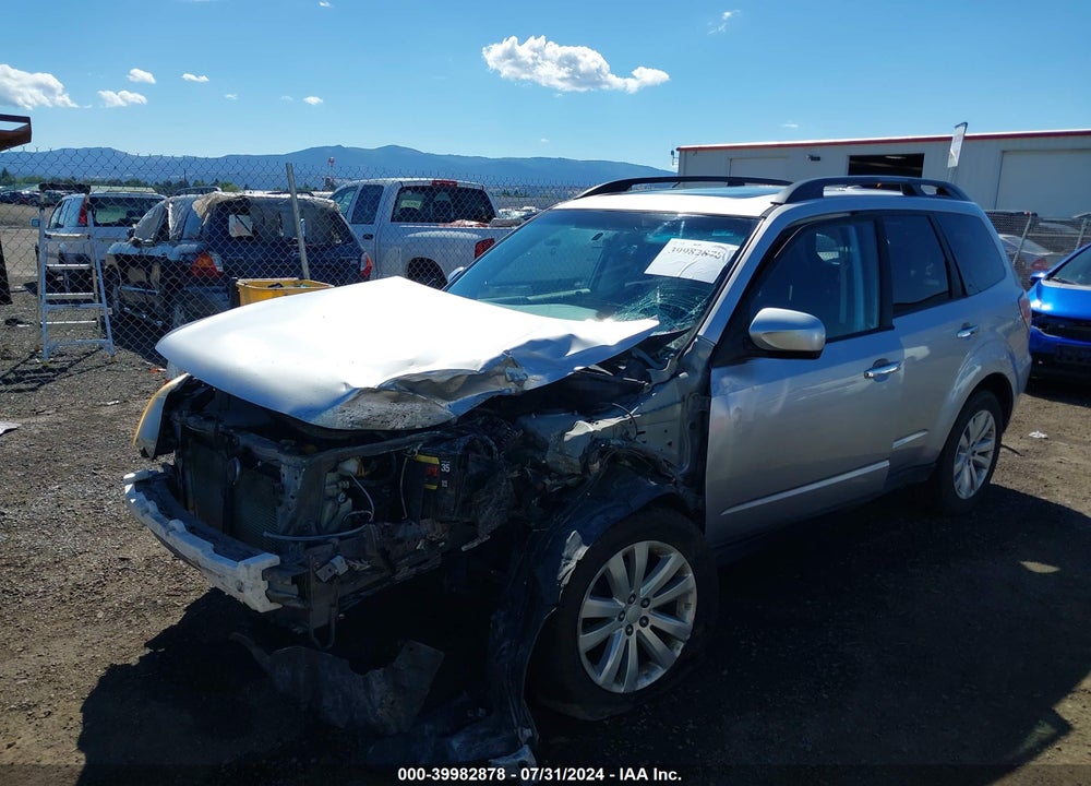 2012 SUBARU FORESTER 2.5X PREMIUM VIN: JF2SHADC3CH432536